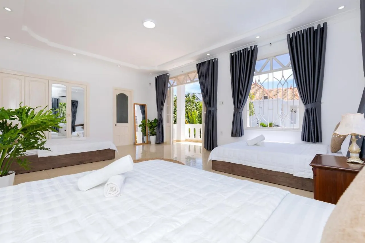 Villa Bai Sau Gan Bien ** Free Karaoke ** Bida - 7C Vung Tau